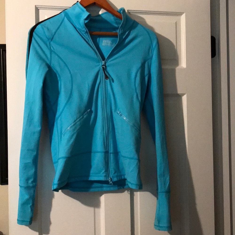 ZELLA Jacket Size S! Barley Used